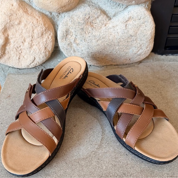Clarks Laurieann Bali Women's Brown and Tan Sandals, Sz 10 - Picture 3 of 9